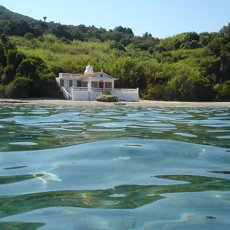 Leena * Paramonas (Corfu)