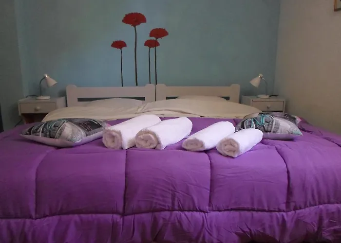 莉娜度假屋 * 帕拉蒙纳斯